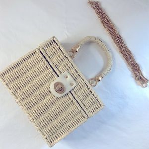 WHITE STRAW TOTE BAG FRENCH MARKET BAG SQUARE RATTEN BUCKET BAG